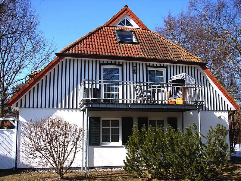 AuÃŸen mit Balkon