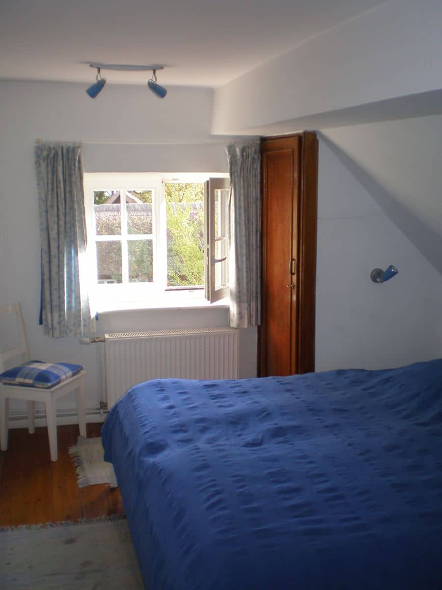 Schlafzimmer(OG)