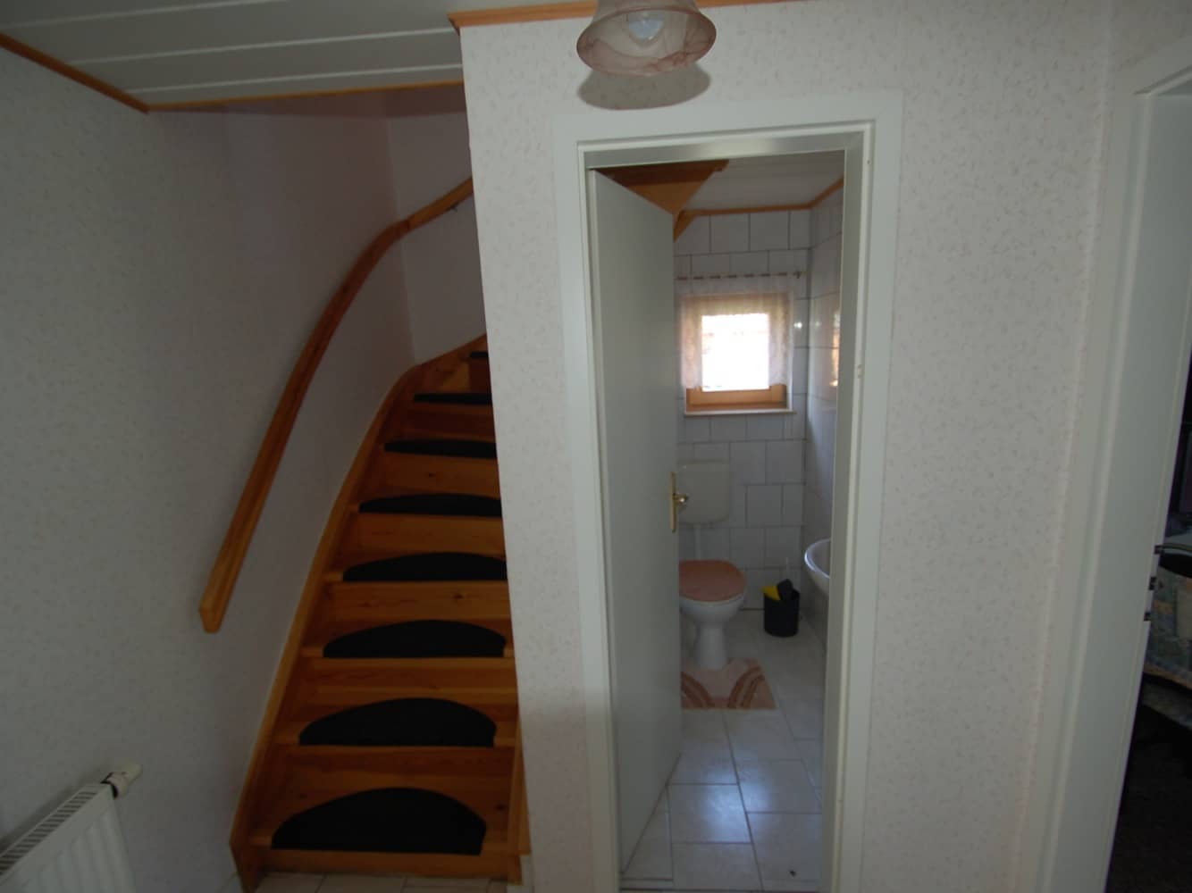 Flur-Treppe zu den Schlafzimmern